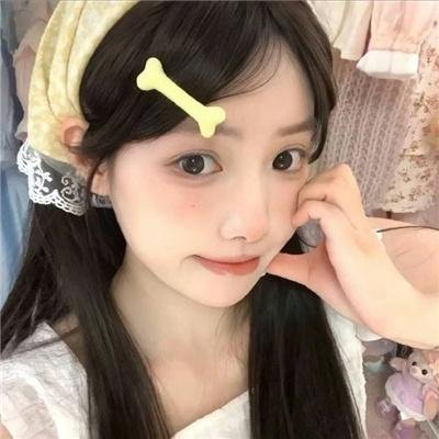 壁花女孩梦游中